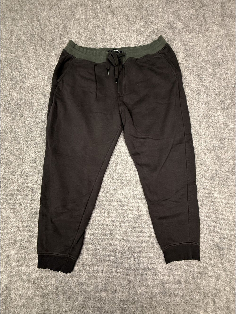 Calvin Klein Jeans Men's Black Jogger Sweatpants with Olive/